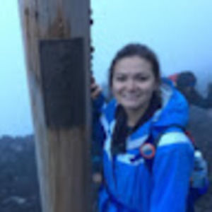 Meet your Posher, Ariana